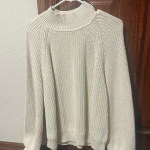 Gap Elegant Cream Women's Sweater